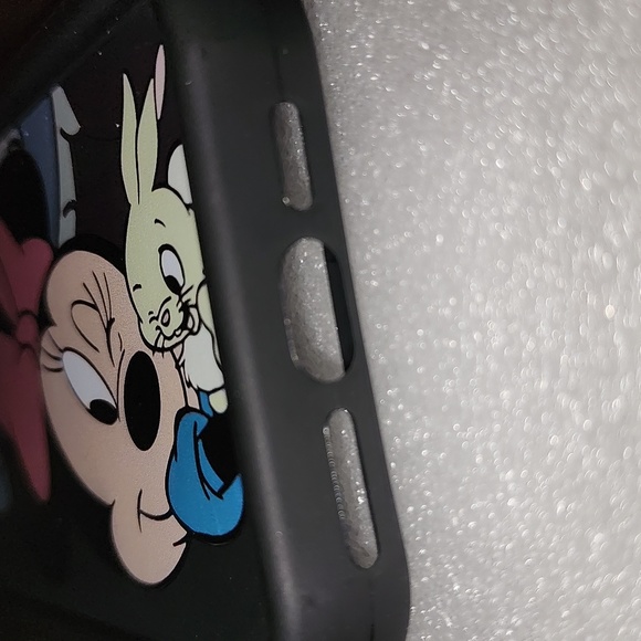 Coque Silicone Pour IPhone 15 – Minnie Mickey – Fond Blanc – Ultra Protectrice